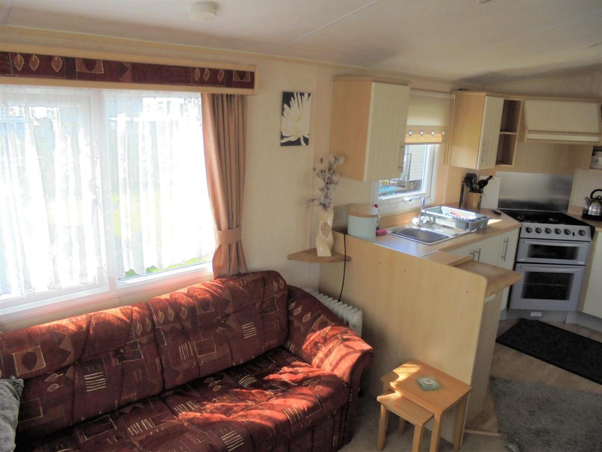 Apartment Golden Sands: Richmond Gs:- 6 Berth, Blow Heated, Access To The *